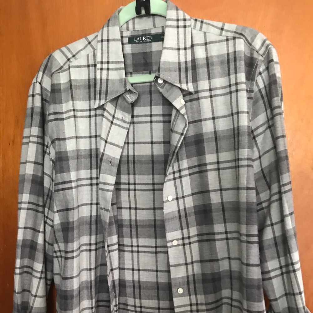 Lauren by Ralph Lauren XL shirt